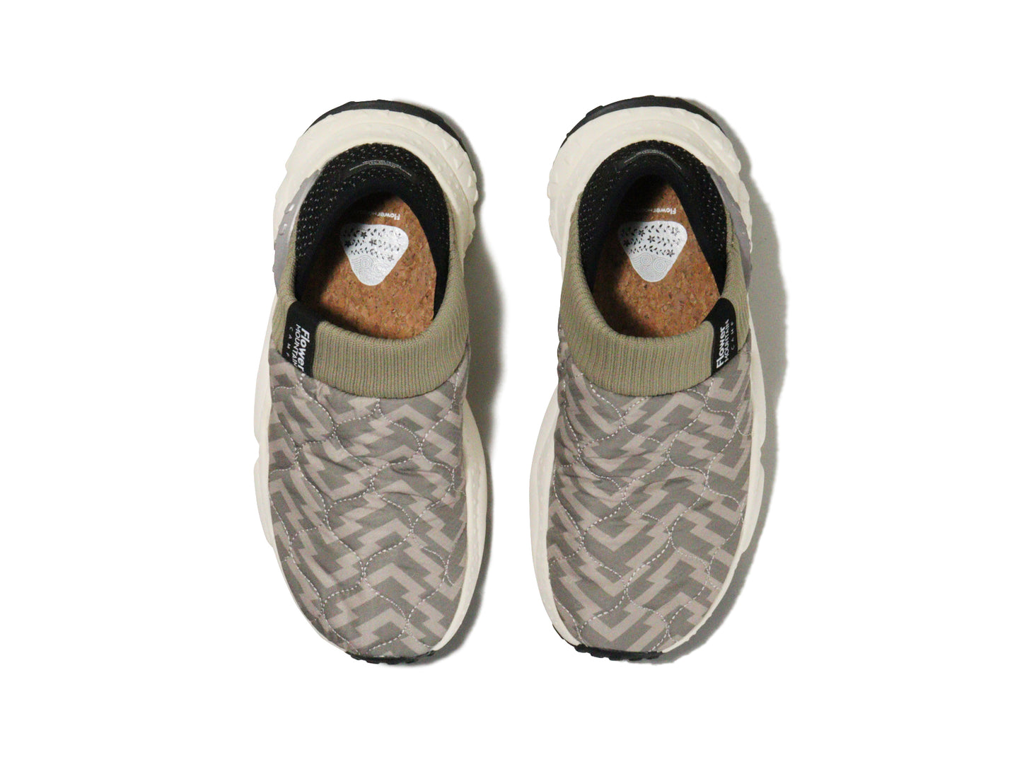 Flower MOUNTAINのスニーカー「FM67006」の上から見た商品画像