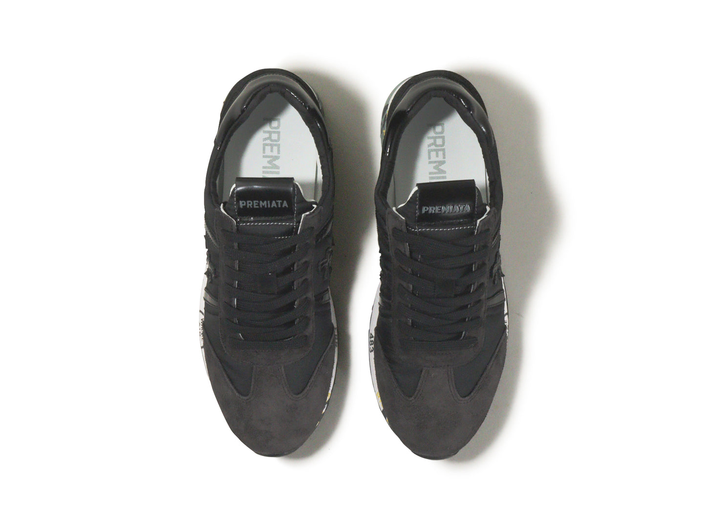 PREMIATAのスニーカー「4511」の上から見た商品画像