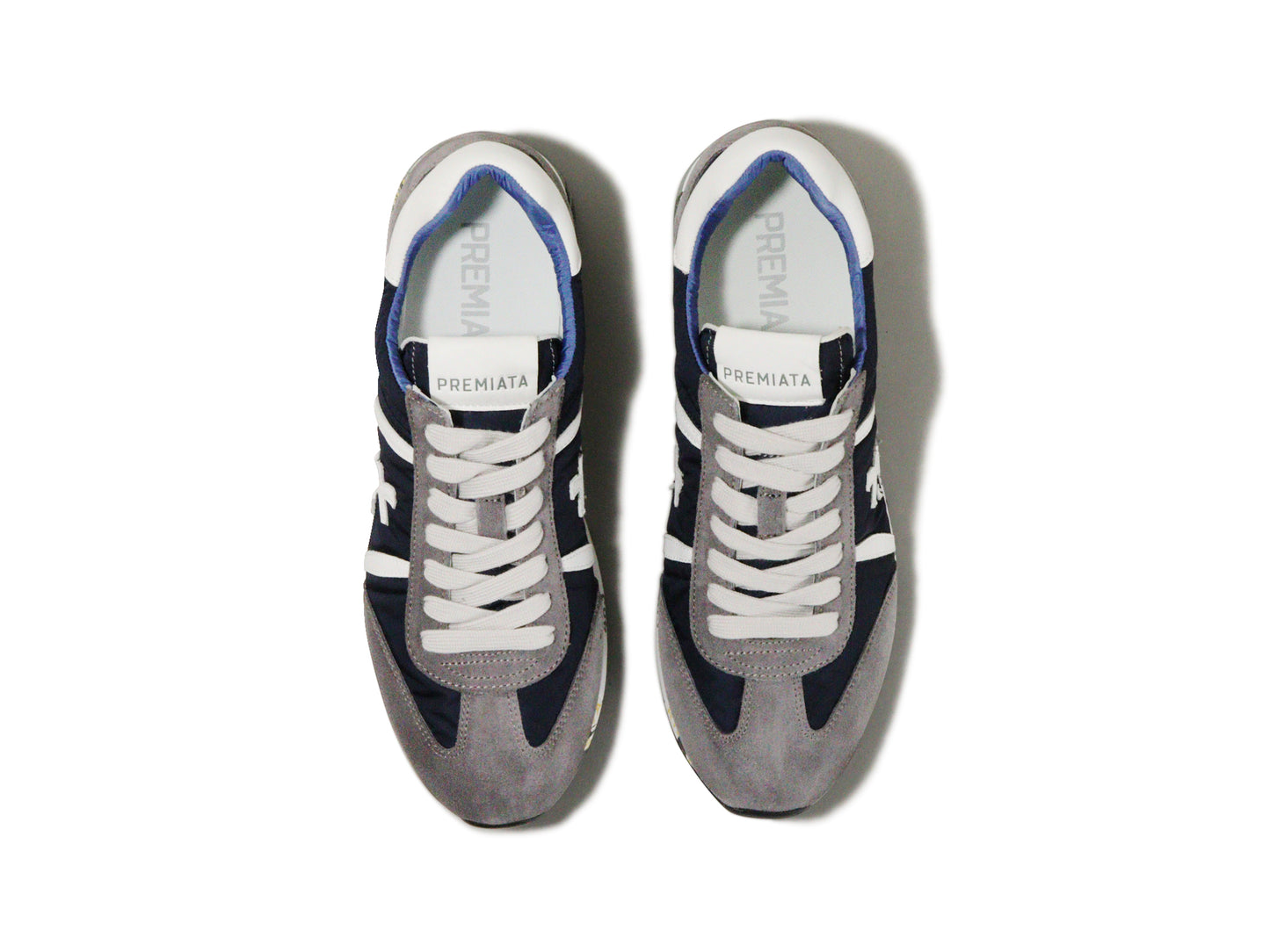 PREMIATAのスニーカー「600e」の上から見た商品画像