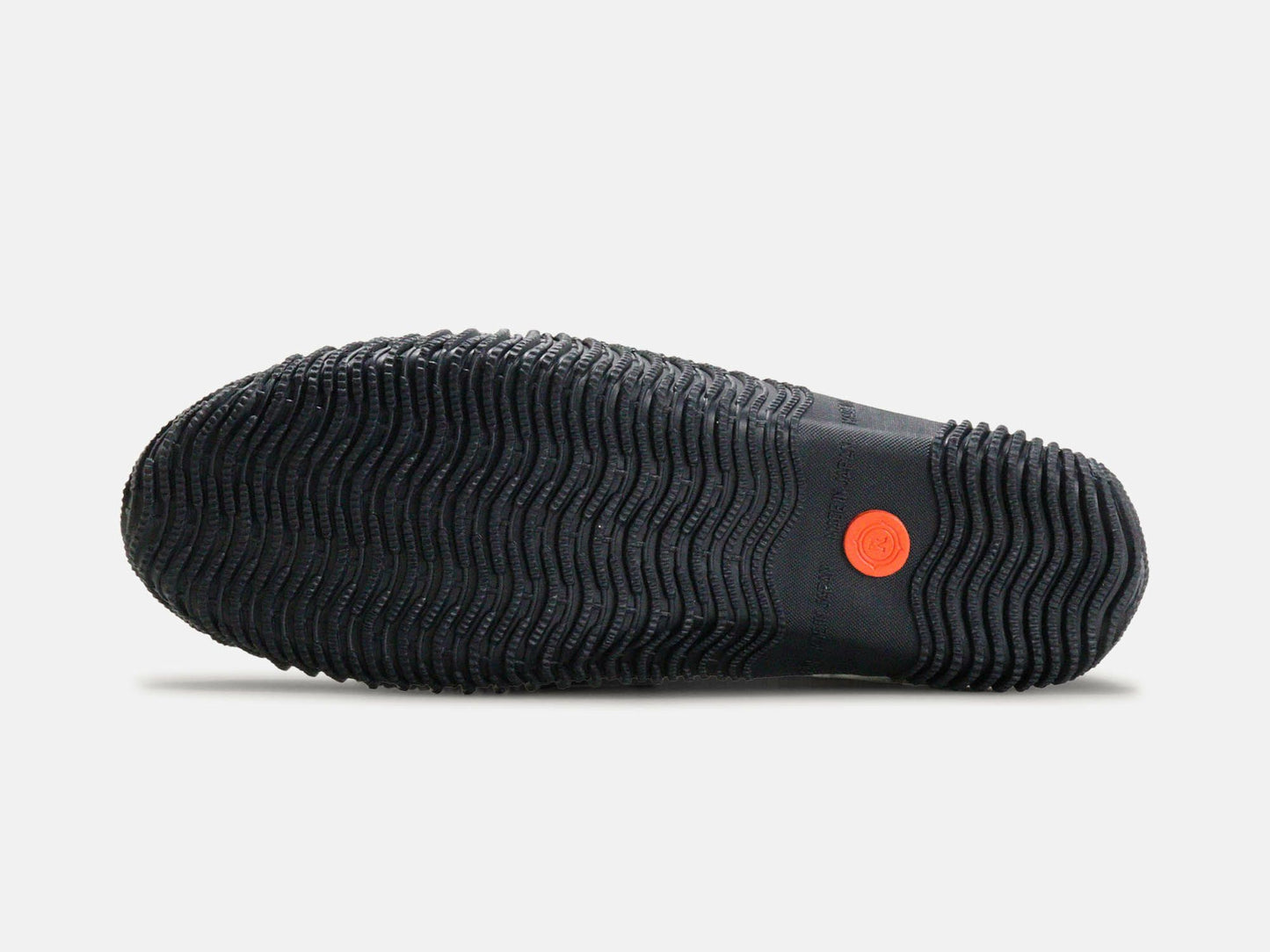 SPINGLE MOVEのスニーカー「SPM-172 Navy」の靴底の商品画像