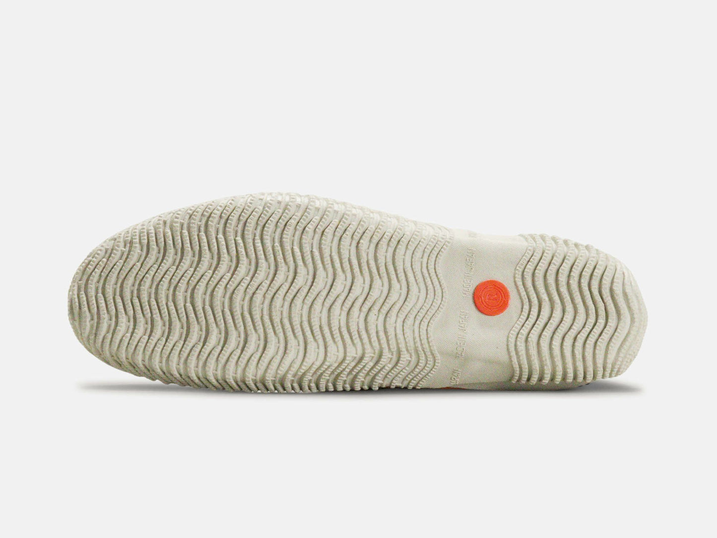 SPINGLE MOVEのスニーカー「SPM-295 Orange」の靴底の商品画像