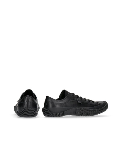 スピングルムーブのSP-110 Black/Blackの後ろ向きの商品画像