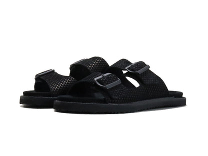 BUTTEROのサンダル「b8243」の斜め向きの商品画像