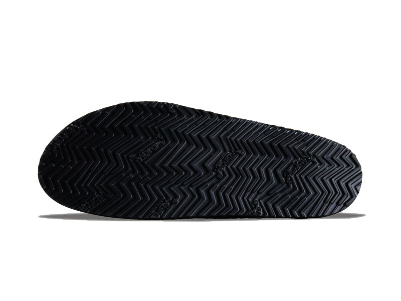 BUTTEROのサンダル「b8243」の靴底の商品画像