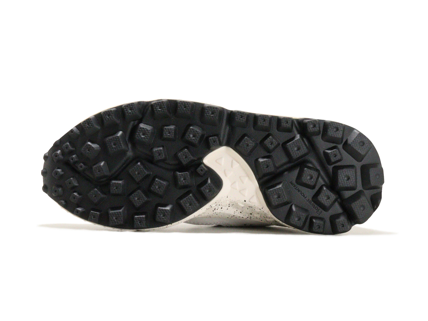 Flower MOUNTAINのスニーカー「FM36006」の靴底の商品画像