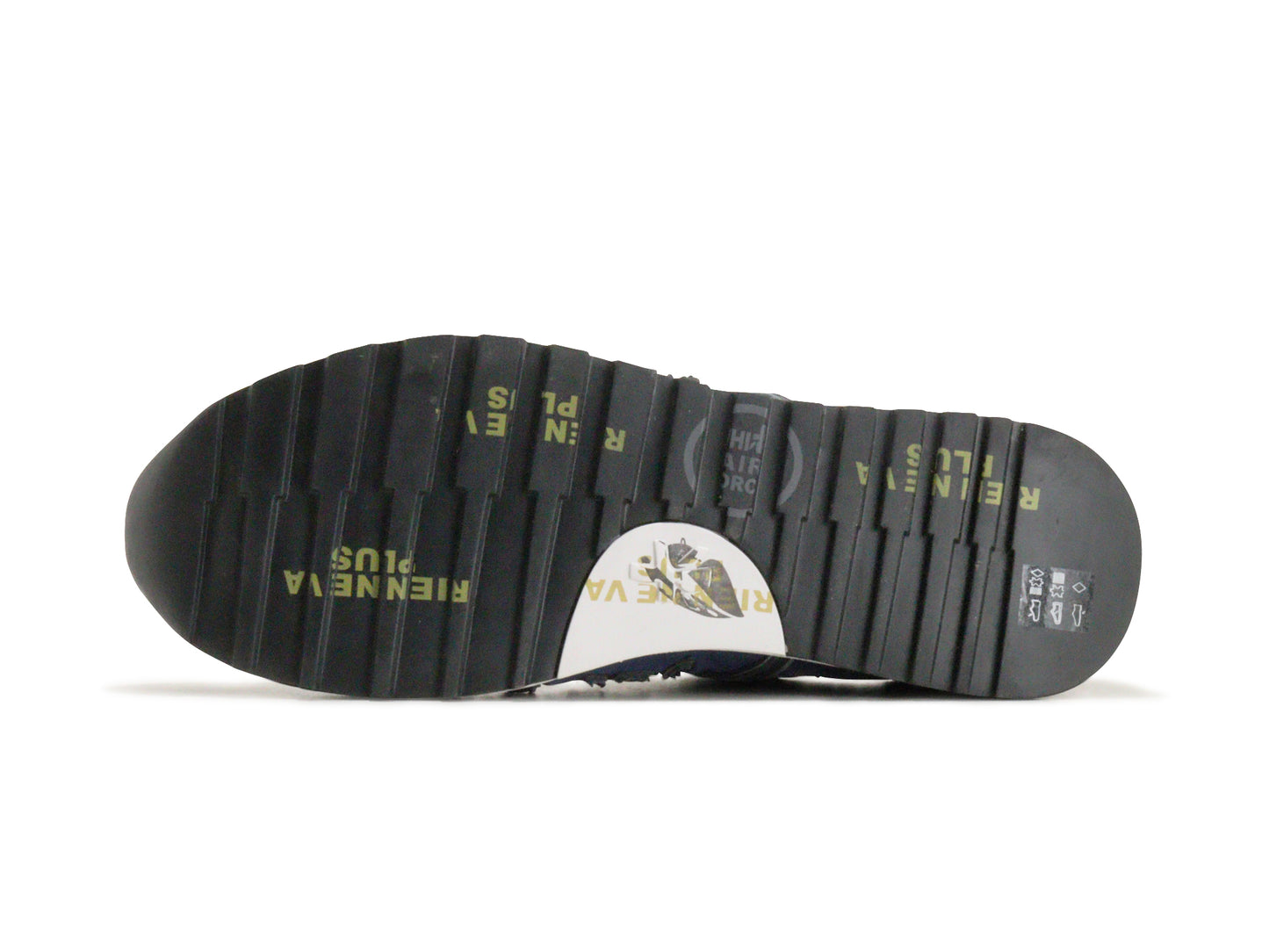PREMIATAのスニーカー「3815」の靴底の商品画像