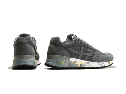 PREMIATAのスニーカー「4017」の後ろ向きの商品画像