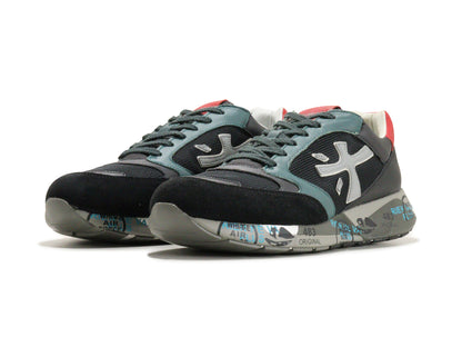 PREMIATAのスニーカー「4068」の斜め向きの商品画像