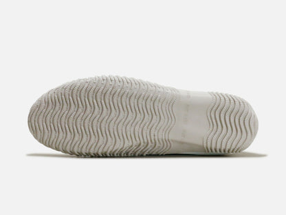 SPINGLE MOVEのスニーカー「SPM-110 Ivory」の靴底の商品画像