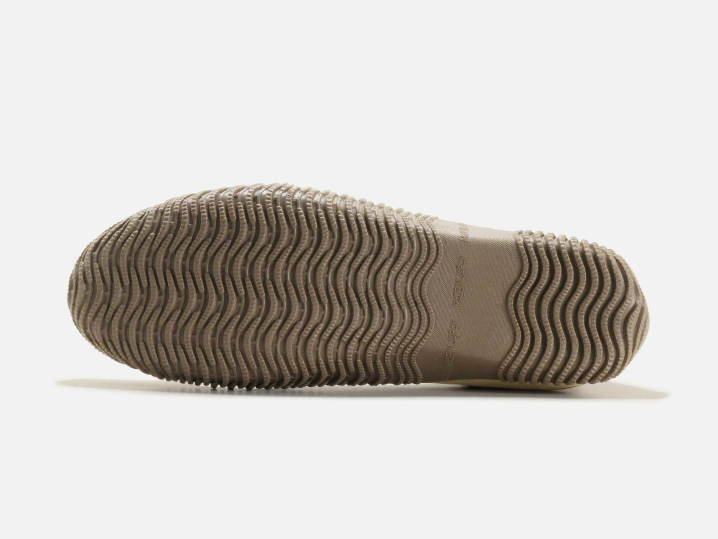SPINGLE MOVEのスニーカー「SPM-110 Light Brown」の靴底の商品画像