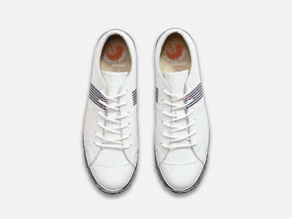 SPINGLE MOVEのスニーカー「SPM-168 White/Navy」の上から見た商品画像