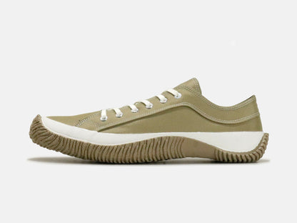 SPINGLE MOVEのスニーカー「SPM-172 Beige」の横向きの商品画像