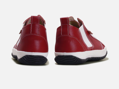 SPINGLE MOVEのスニーカー「SPM-442 Red」の後ろ向きの商品画像