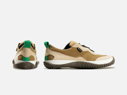 SPINGLE MOVEのスニーカー「SPM-618 Beige」の後ろ向きの商品画像