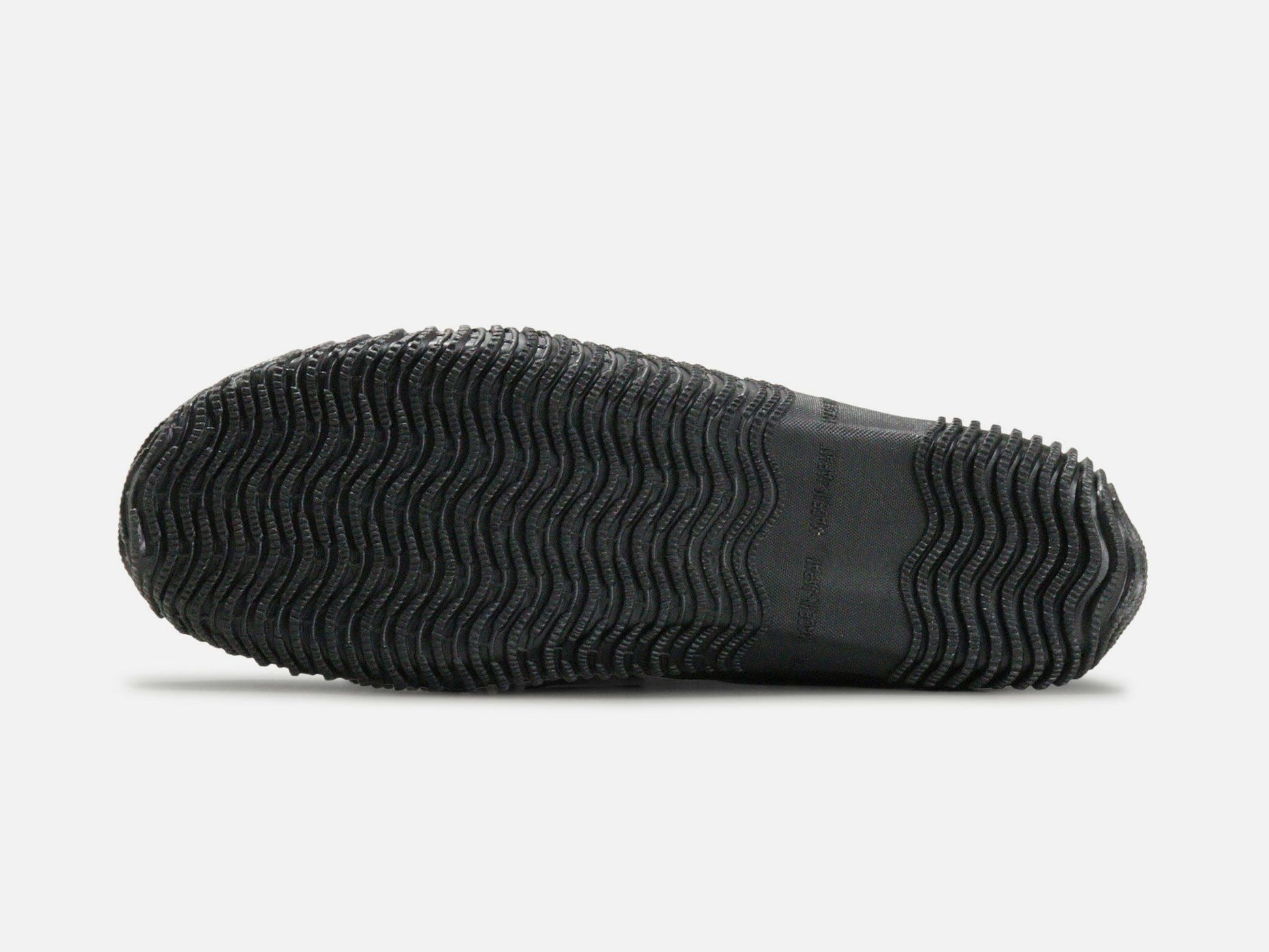 SPINGLE MOVEのスニーカー「SPM-618 Black」の靴底の商品画像