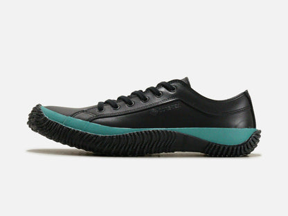 SPINGLE MOVEのスニーカー「SPM-619 Black」の横向きの商品画像