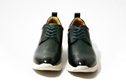 THIRTY THREEのスニーカー「TT-101 Green」の前向きの商品画像