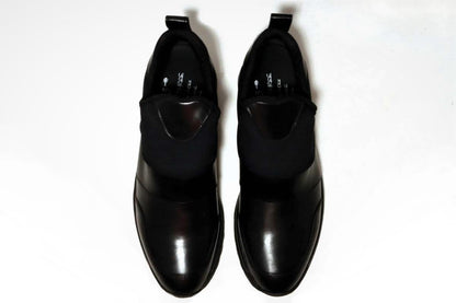 THIRTY THREEのスニーカー「TT-104 Monochrome」の上から見た商品画像