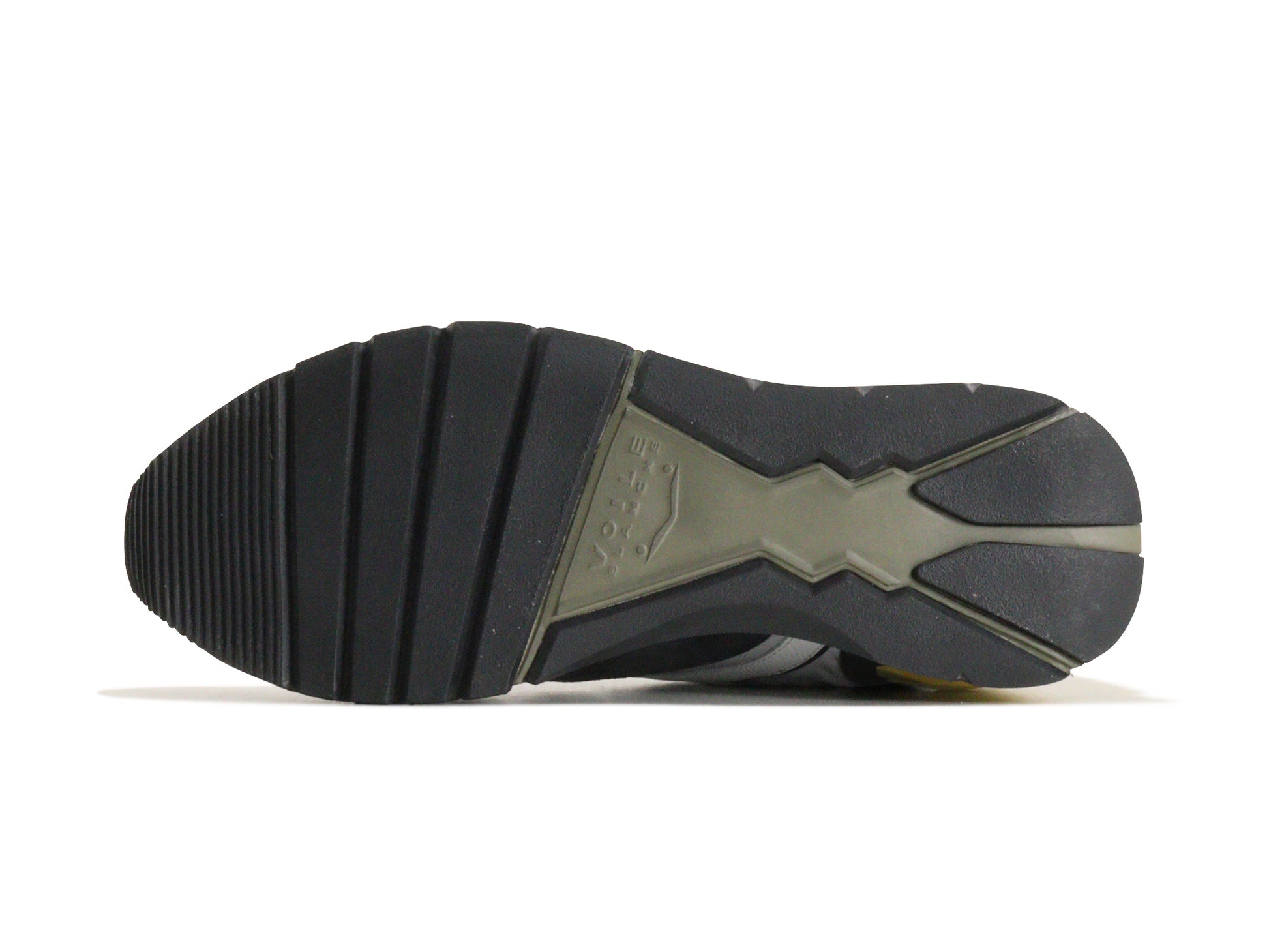 Voile Blancheのスニーカー「02/1b55」の靴底の商品画像